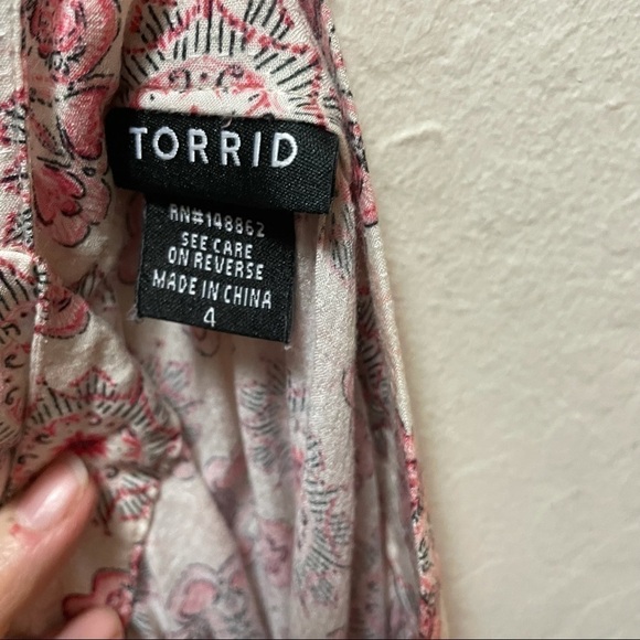 Torrid Medallion Print Stretch Back Cami Size 4X - Picture 7 of 9